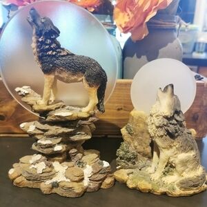 2 howling wolves under the moonlight vintage witchcore dark academia candle hold
